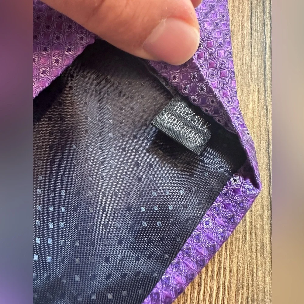 Kai Long Handmade 100% Silk Sophisticated Purple Patterned Men's Tie